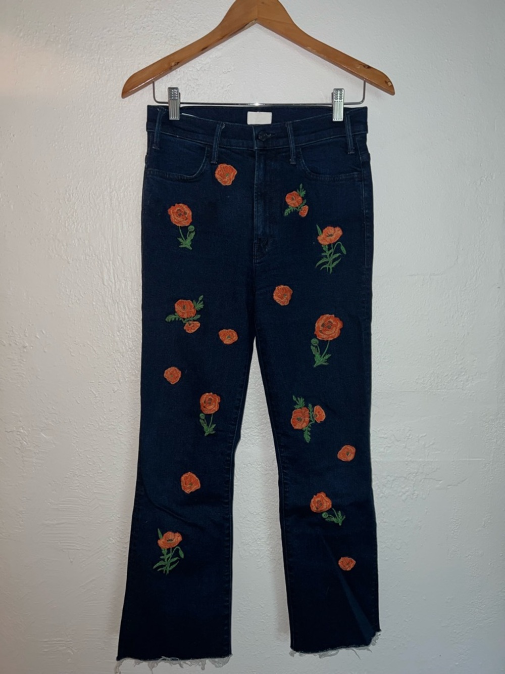MOTHER Field of Poppies Jeans Size 27 - Picture 2 of 3